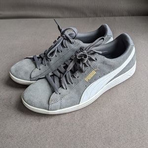 Puma sneakers
